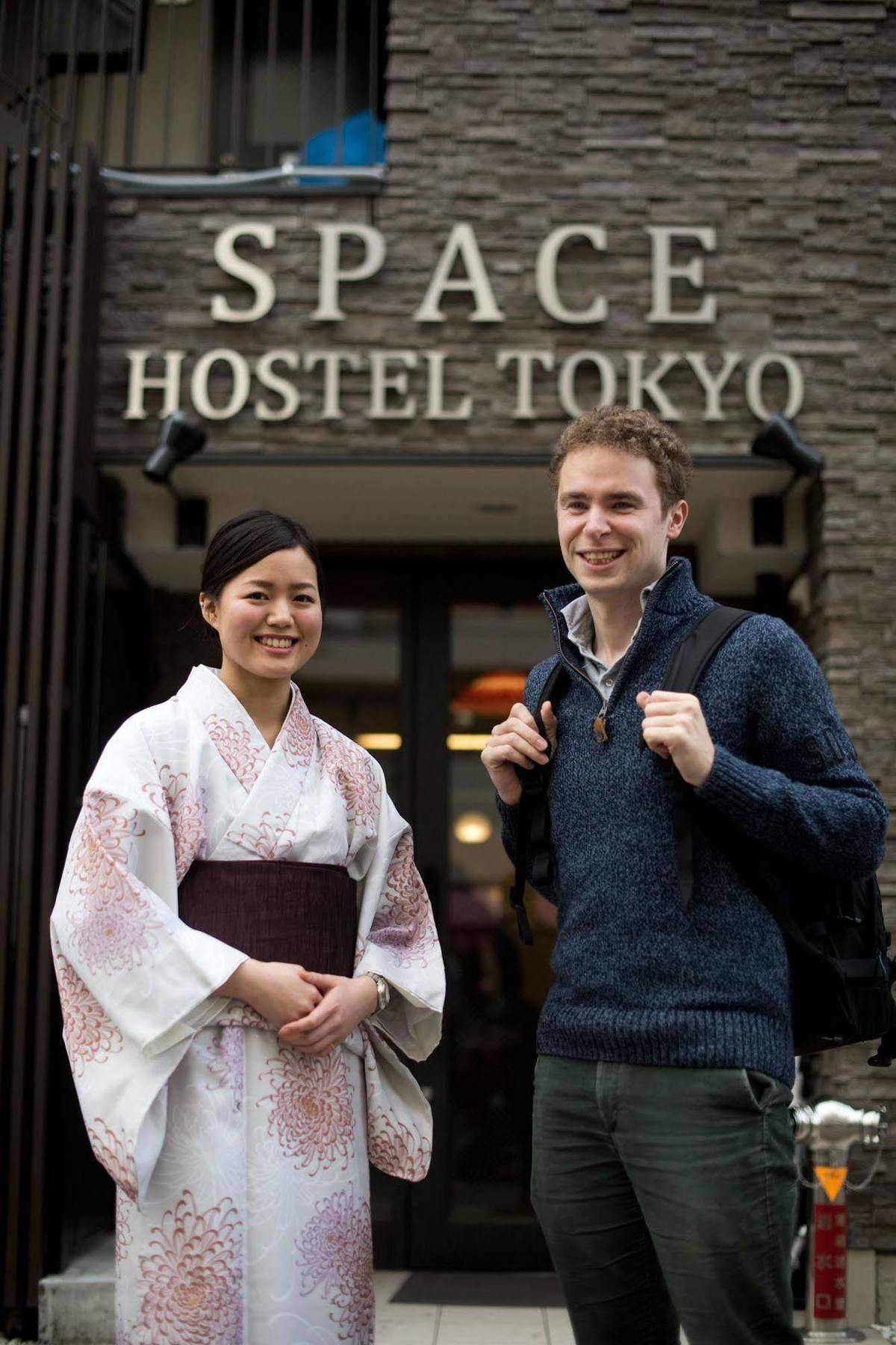 Space Hostel Токио Экстерьер фото