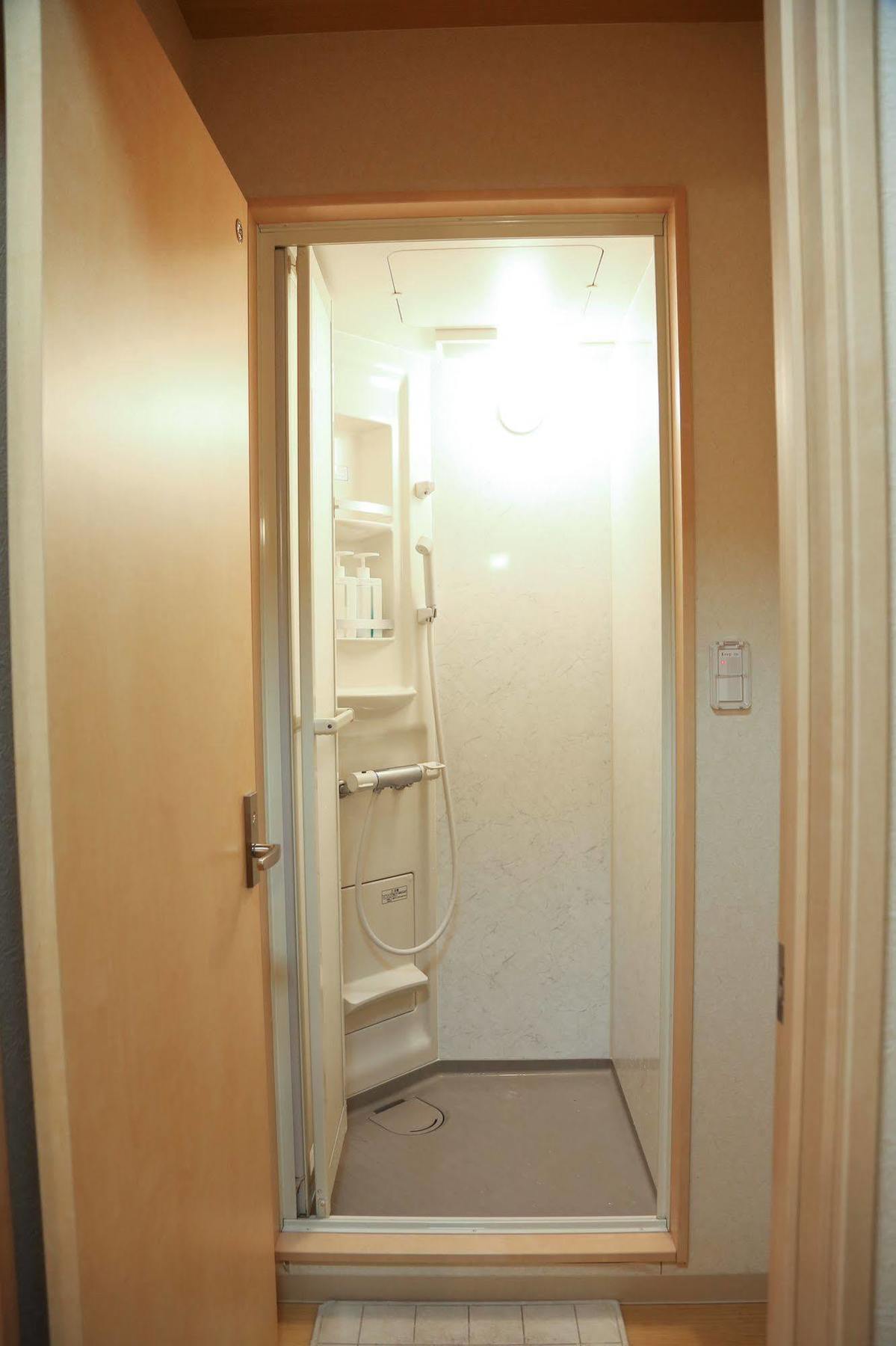 Space Hostel Токио Экстерьер фото